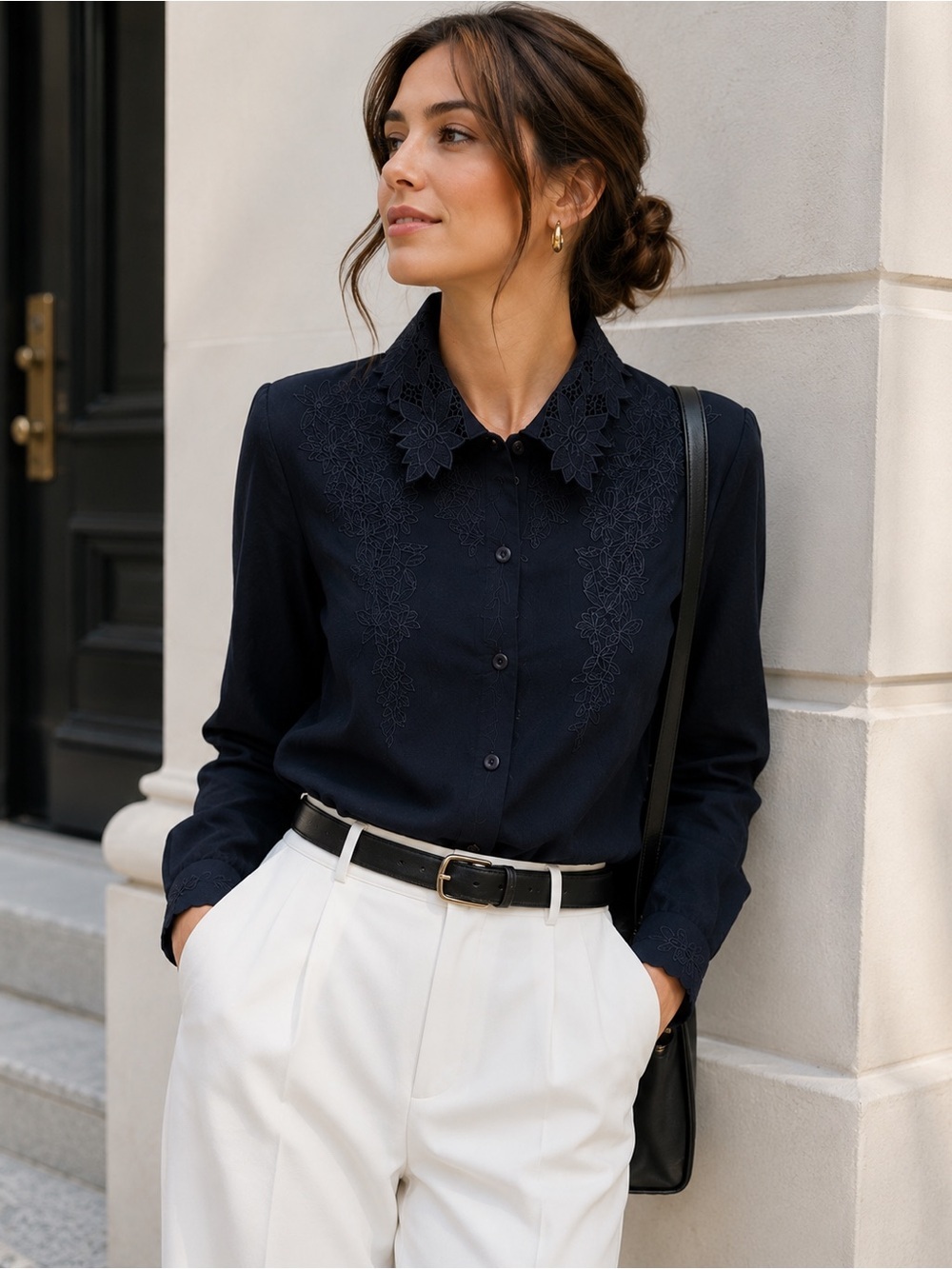 Compliments Vintage Embroidered Blouse | Navy | Size Small